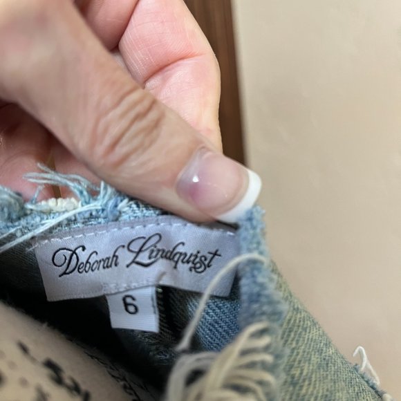 Deborah Lindquist distressed denim jacket - Picture 4 of 5